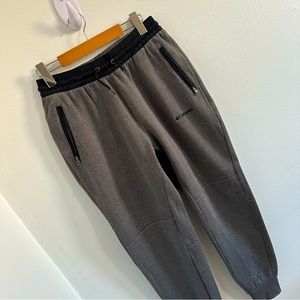Columbia winter  sweatpants in gray